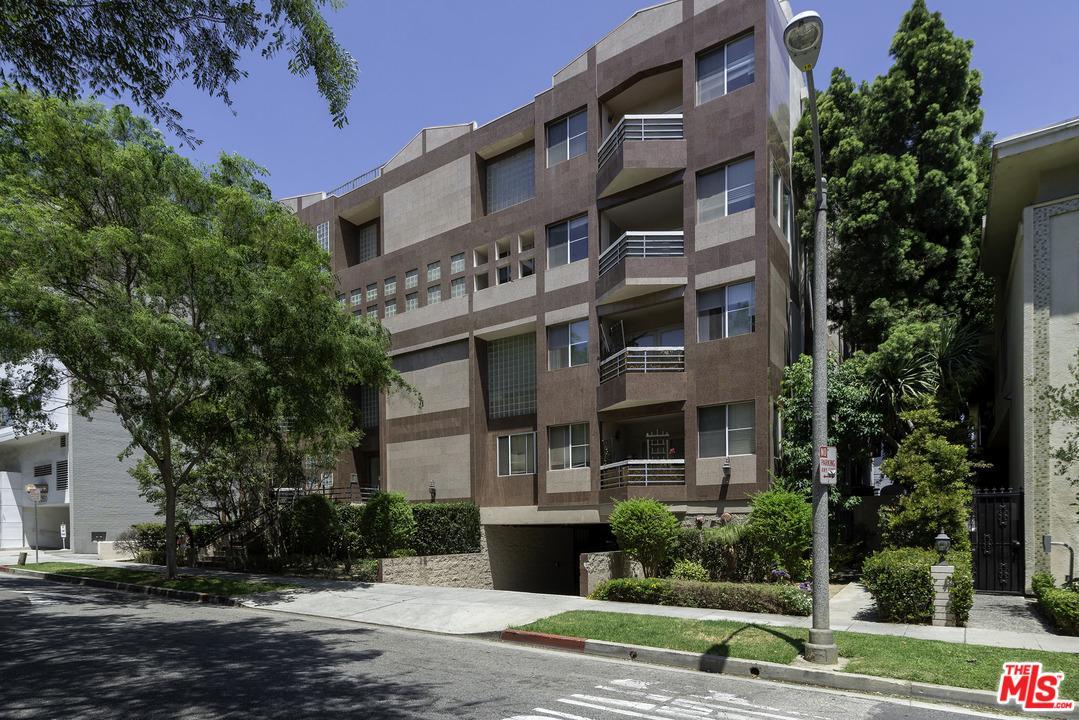 120 Crescent Drive - Photo 1