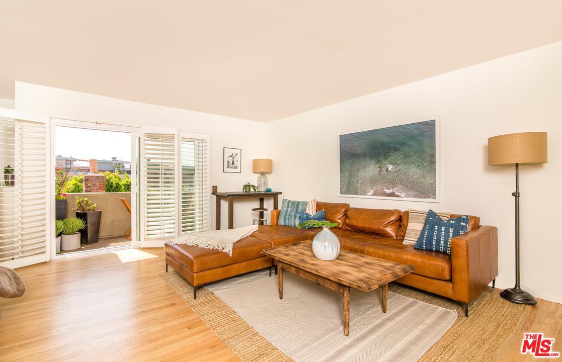 1231 18TH Street - Photo 1