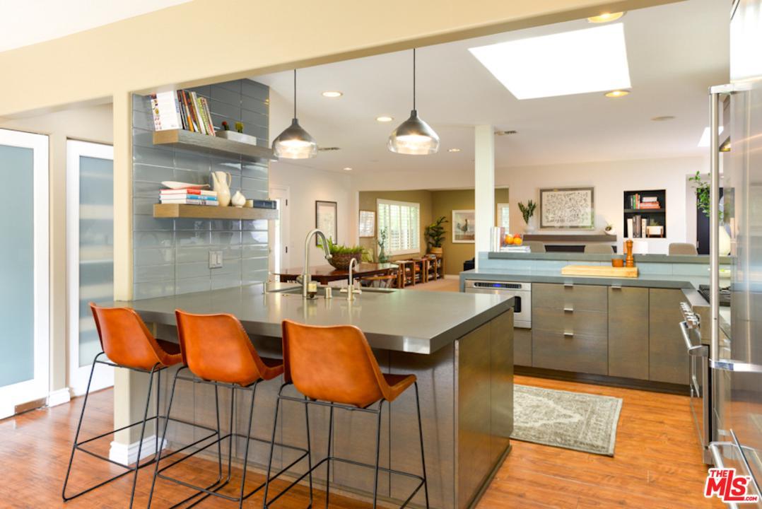 2809 Westwood - Photo 1