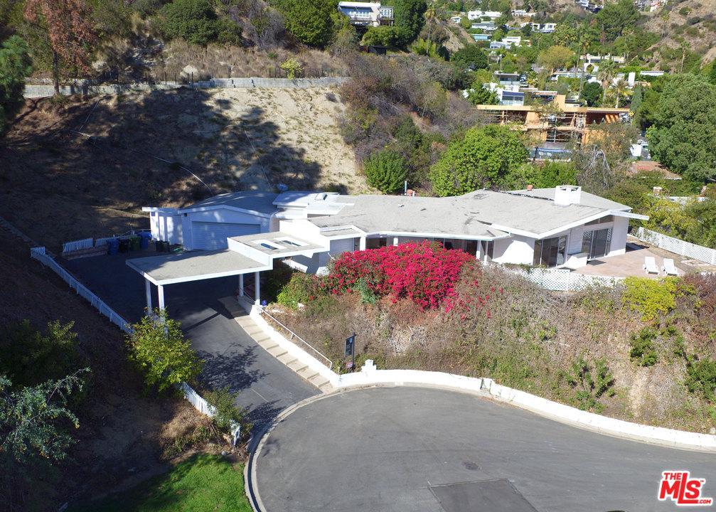 8811 Rising Glen Place - Photo 1