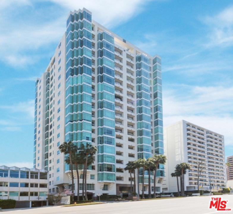 10380 Wilshire - Photo 1