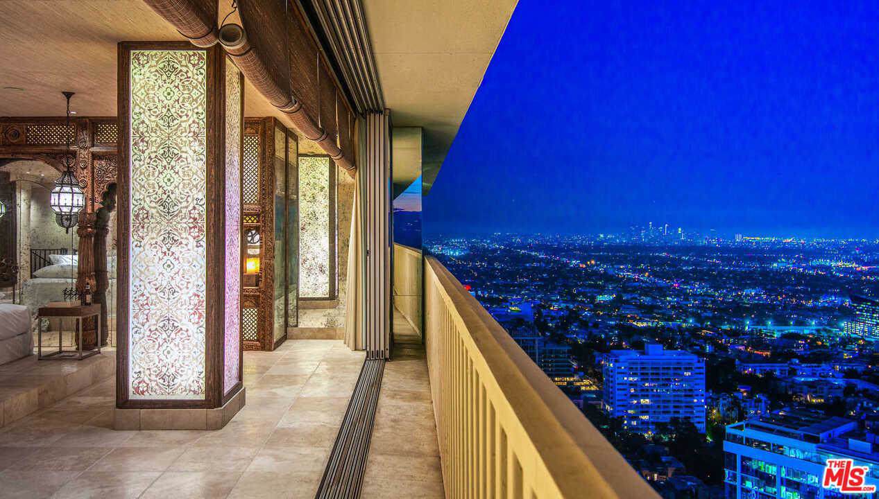 9255 Doheny Road - Photo 1