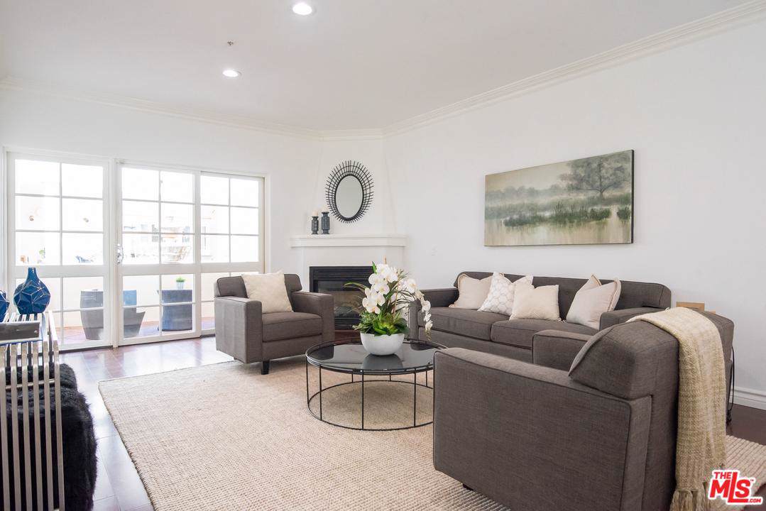 851 San Vicente - Photo 1
