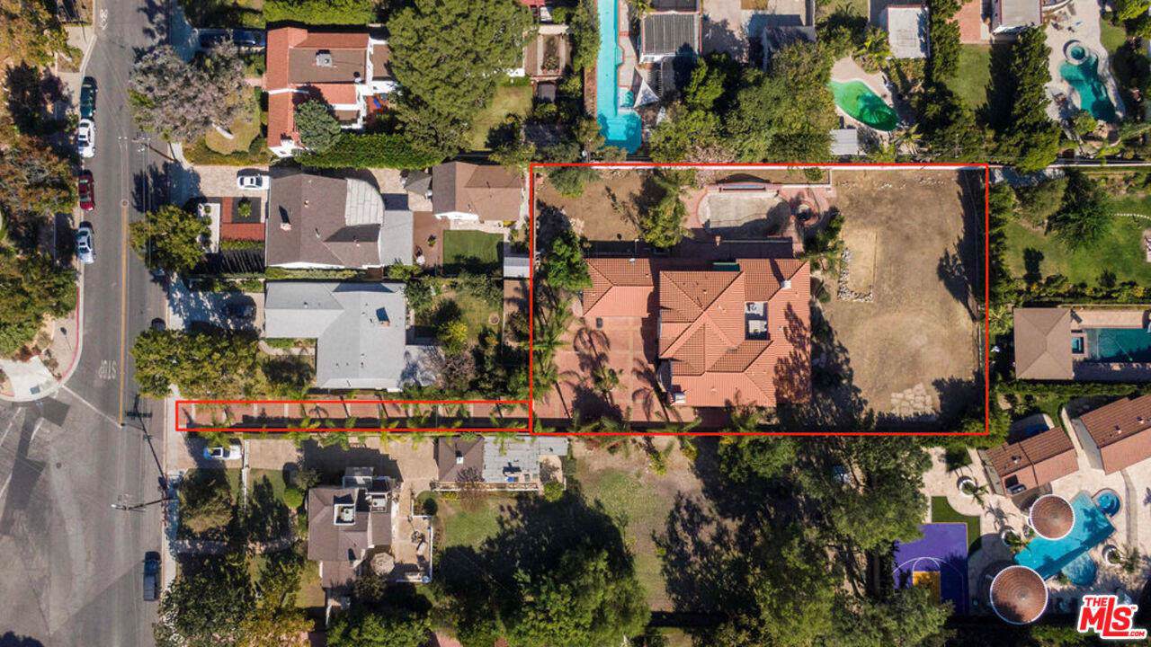 1600 Grandview Avenue - Photo 1