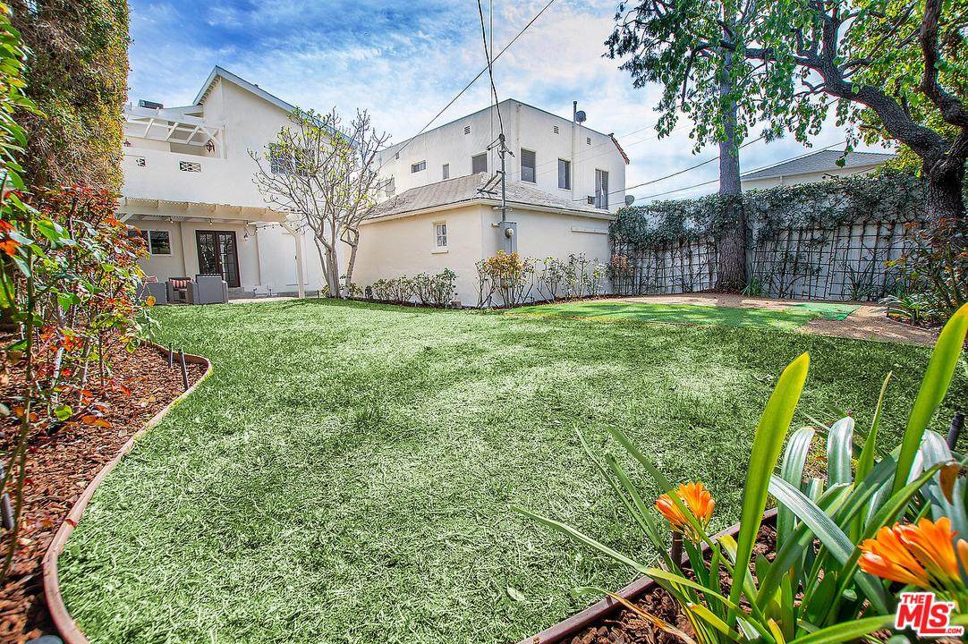 525 Gardner St - Photo 1