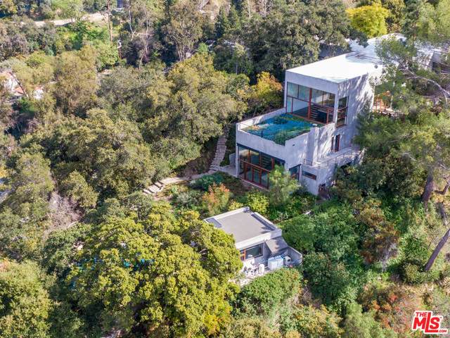 3201 Coldwater Canyon Ln - Photo 1