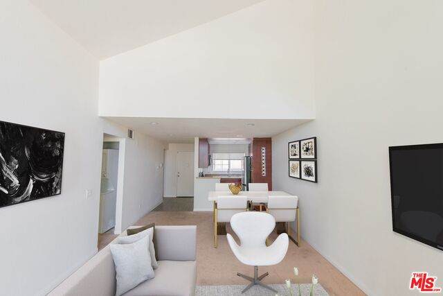 5535 Canoga Ave - Photo 1
