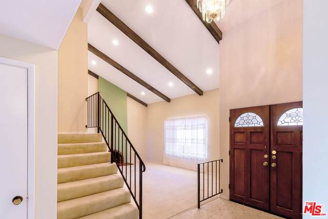 5567 Mistridge Dr - Photo 1