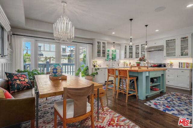 255 Market St - Photo 1