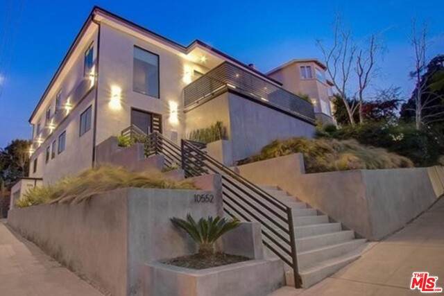 10552 Cheviot Dr - Photo 1