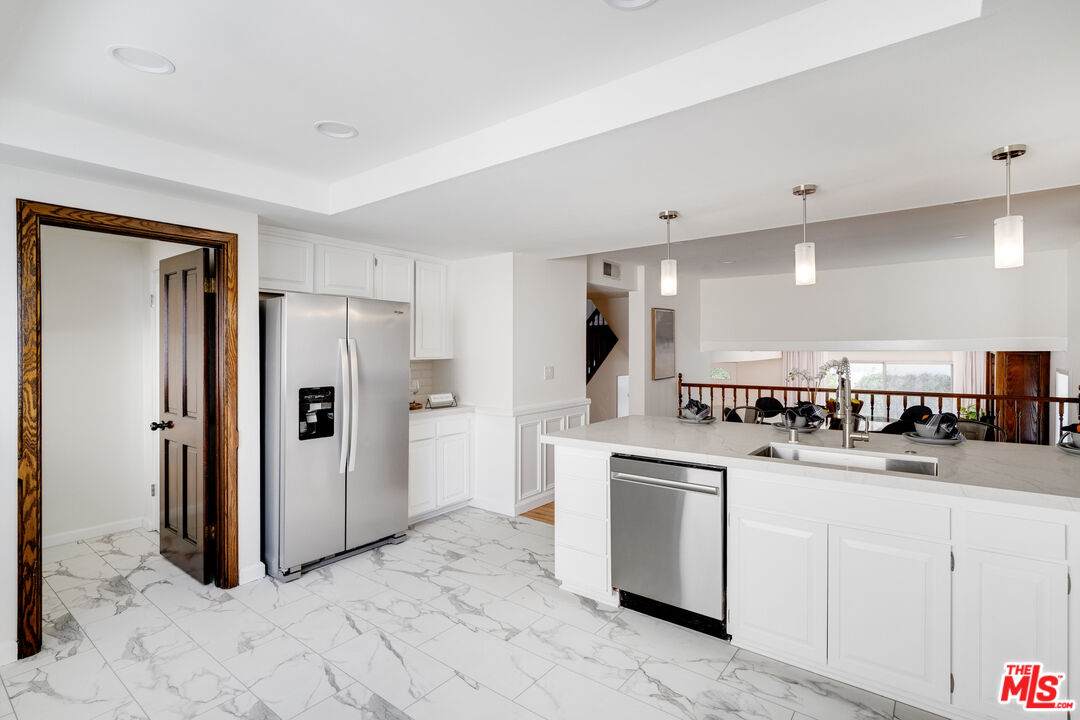 13233 Fiji Way - Photo 1