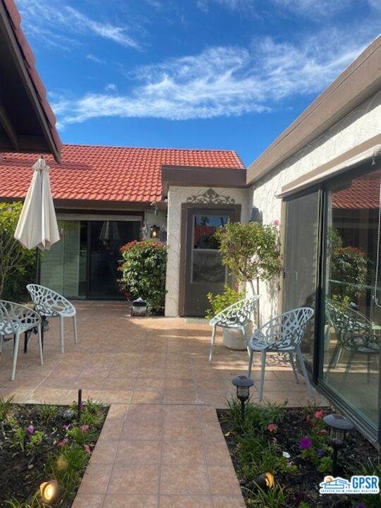 2330 Miramonte Cir - Photo 1