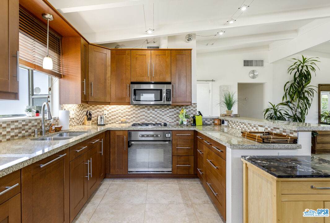 44331 San Jose Ave - Photo 1