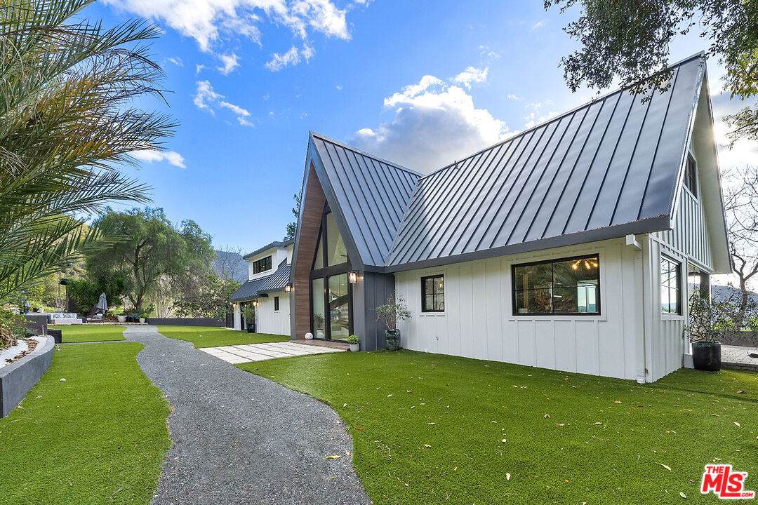 24301 Sylvan Glen Rd - Photo 1