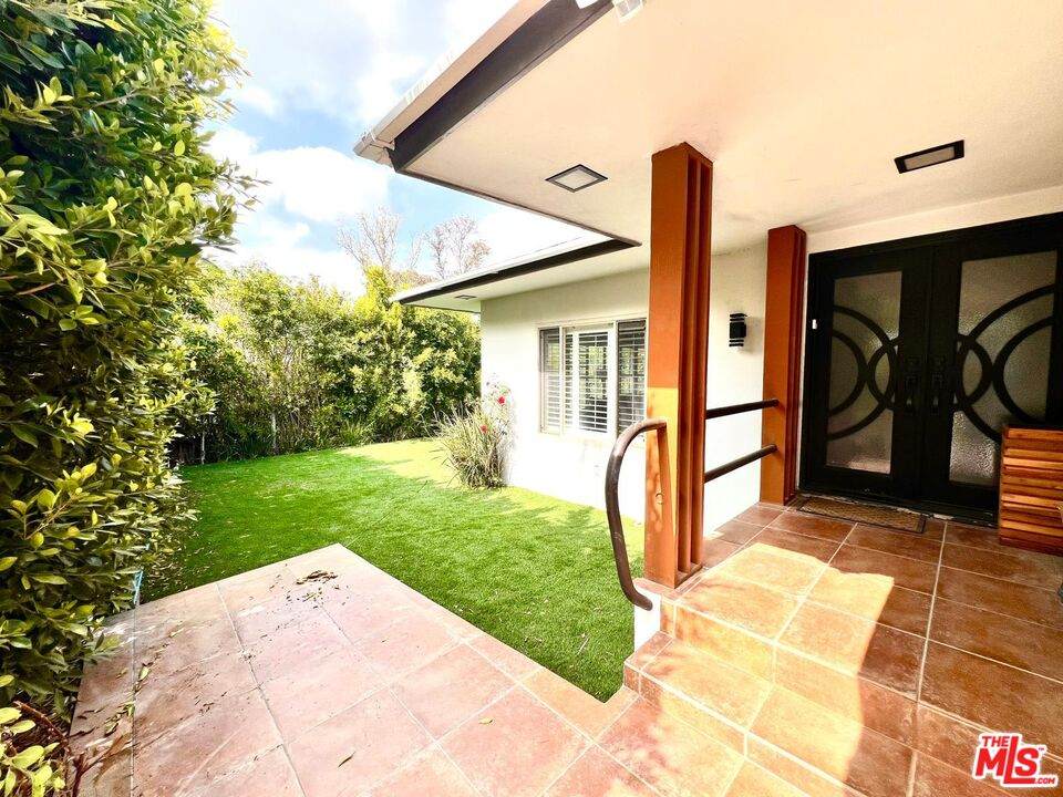 4340 Sepulveda Blvd - Photo 1