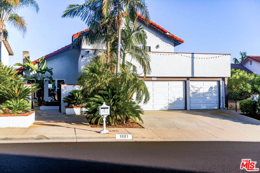 1321 Cuesta Way - Photo 1