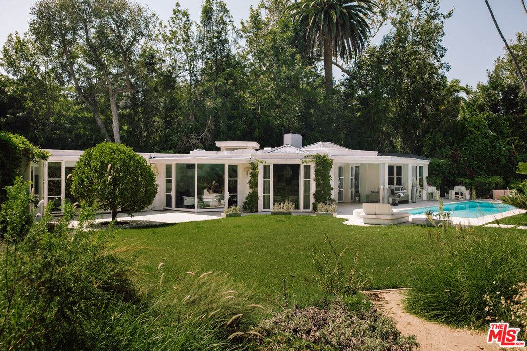 101 Bel Air Rd - Photo 1