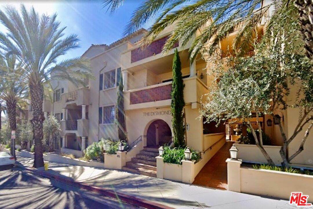 851 San Vicente Blvd - Photo 1