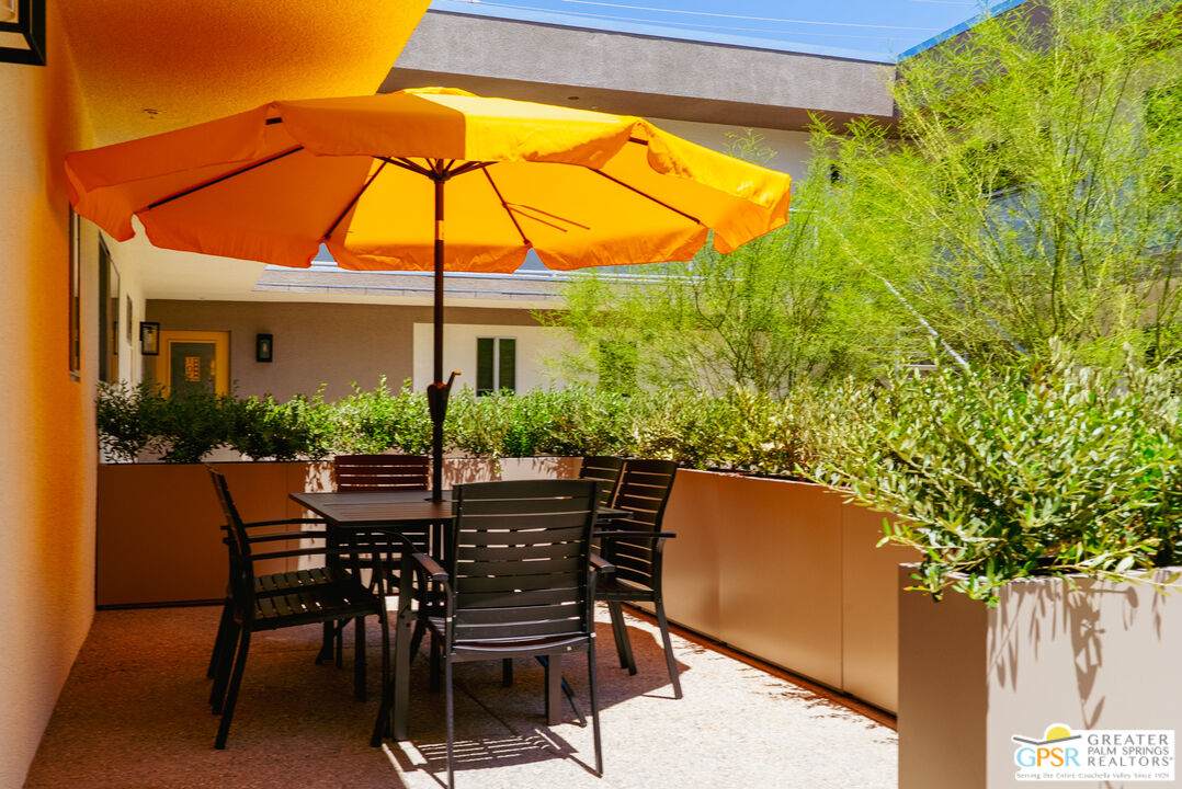 588 San Lorenzo Rd - Photo 1