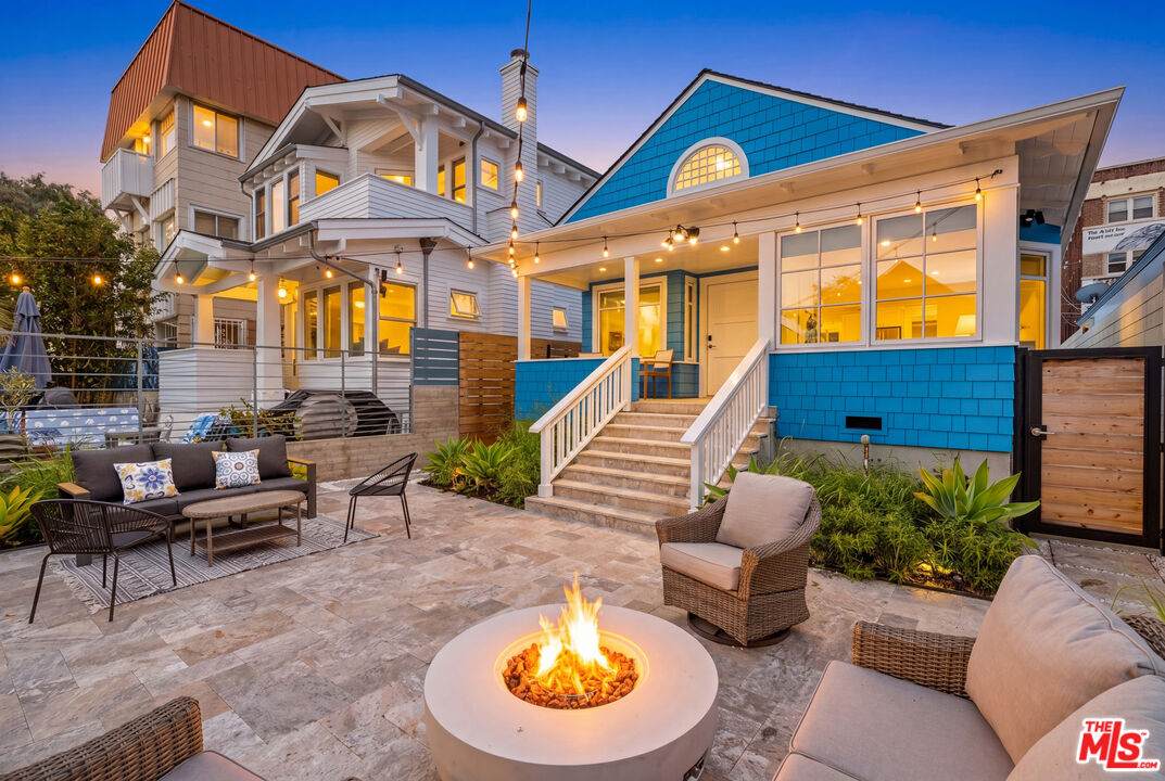 24 Dudley Ave - Photo 1