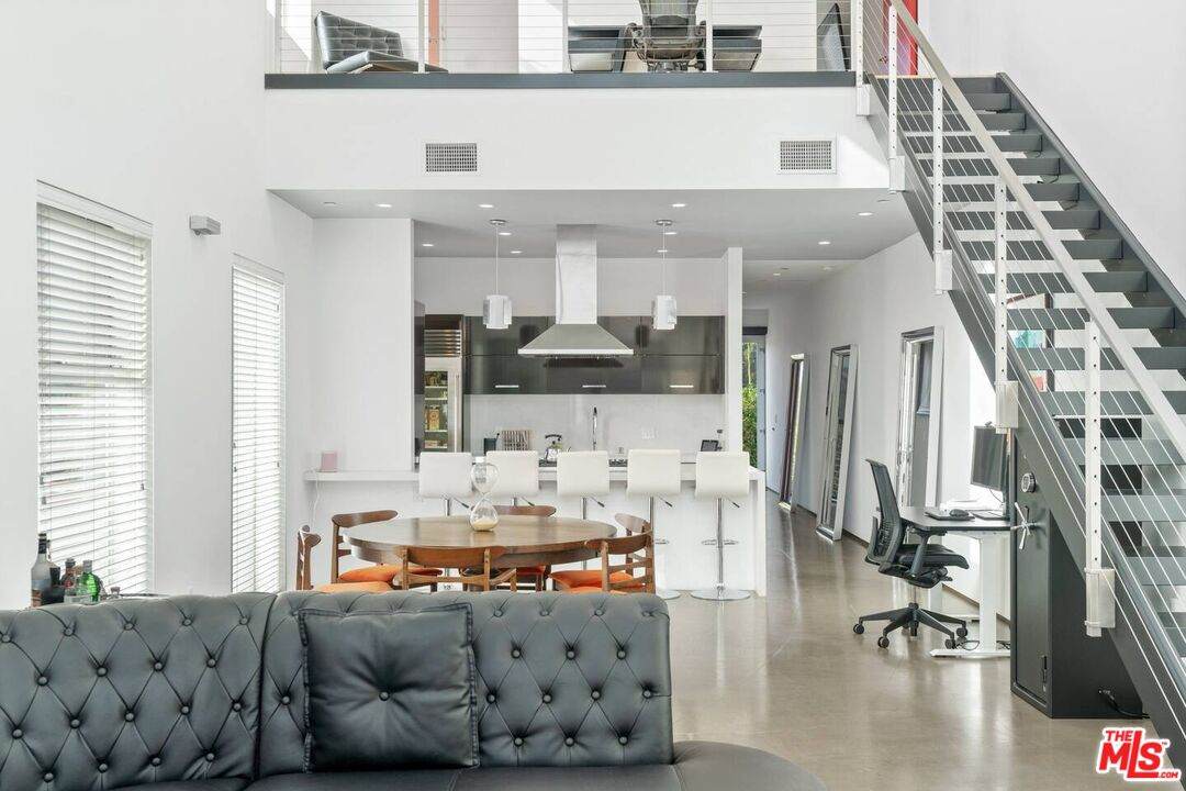 https://bt-photos.global.ssl.fastly.net/carets/orig_boomver_3_26647917-2.jpg