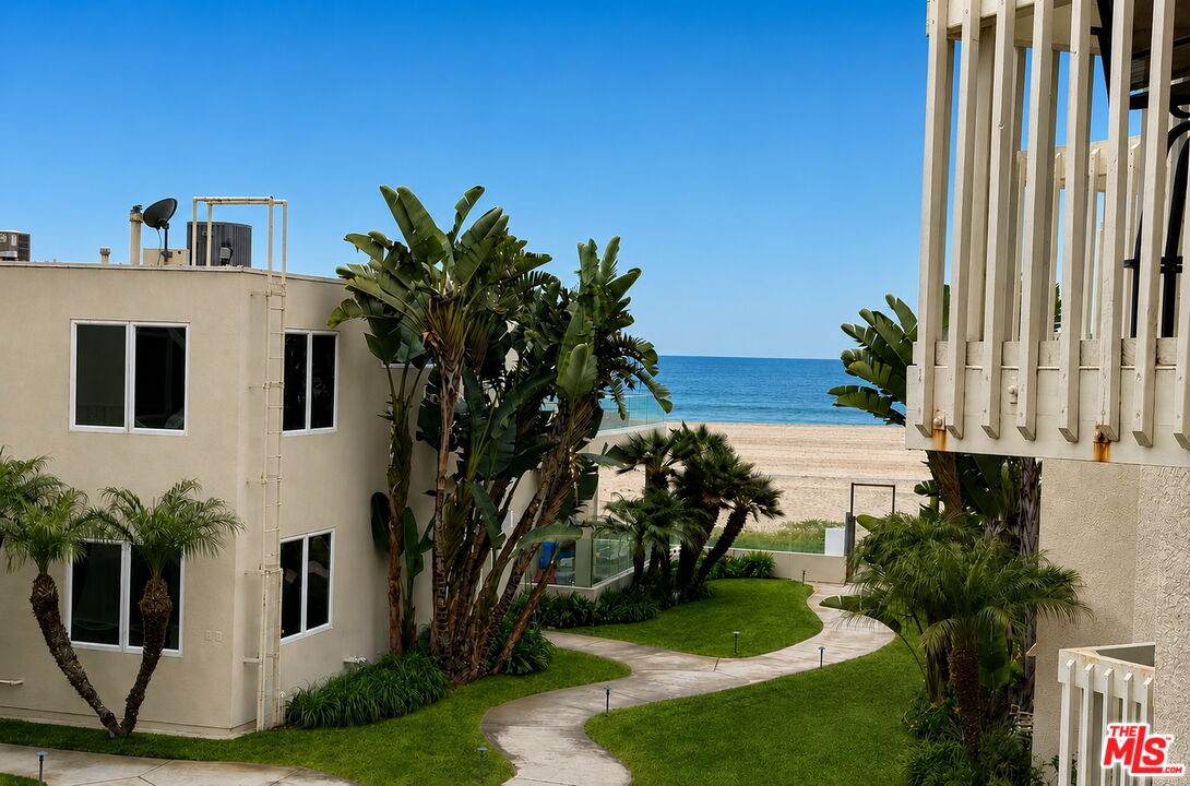 7301 Vista Del Mar - Photo 1