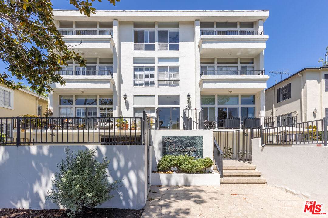 511 San Vicente Blvd - Photo 1
