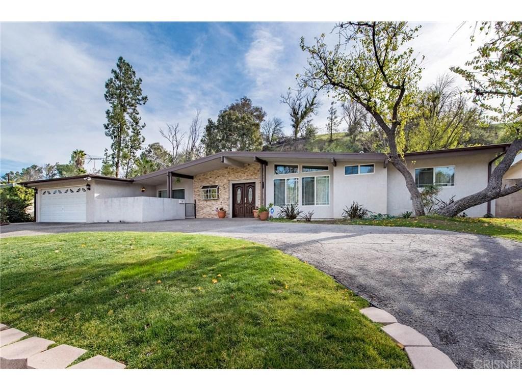 22230 Tiara Street - Photo 1
