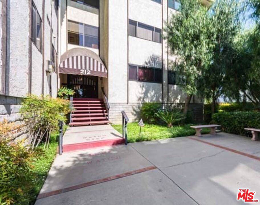 212 Valley Street - Photo 1 212 Valley Street - Photo 1