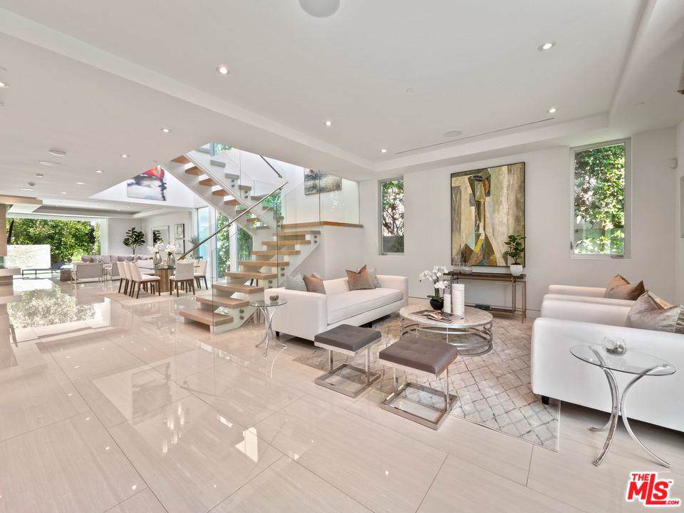 151 Le Doux Road - Photo 1