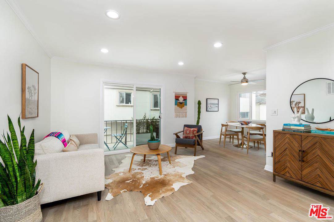 937 5TH Street - Photo 1