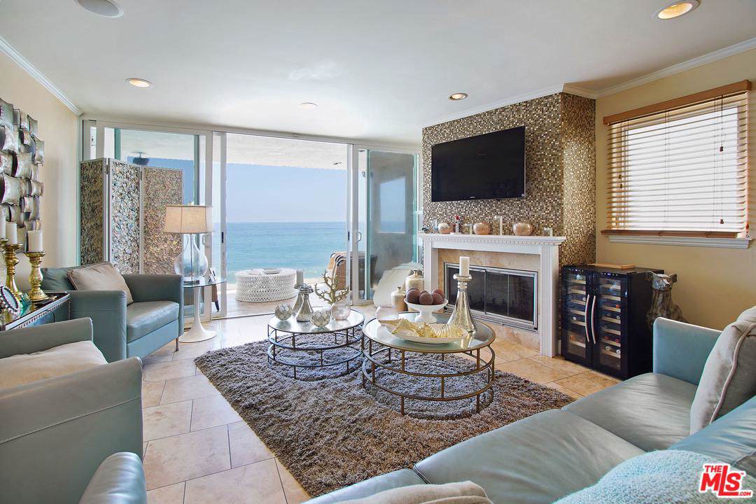 20560 Pacific Coast Highway - Photo 1