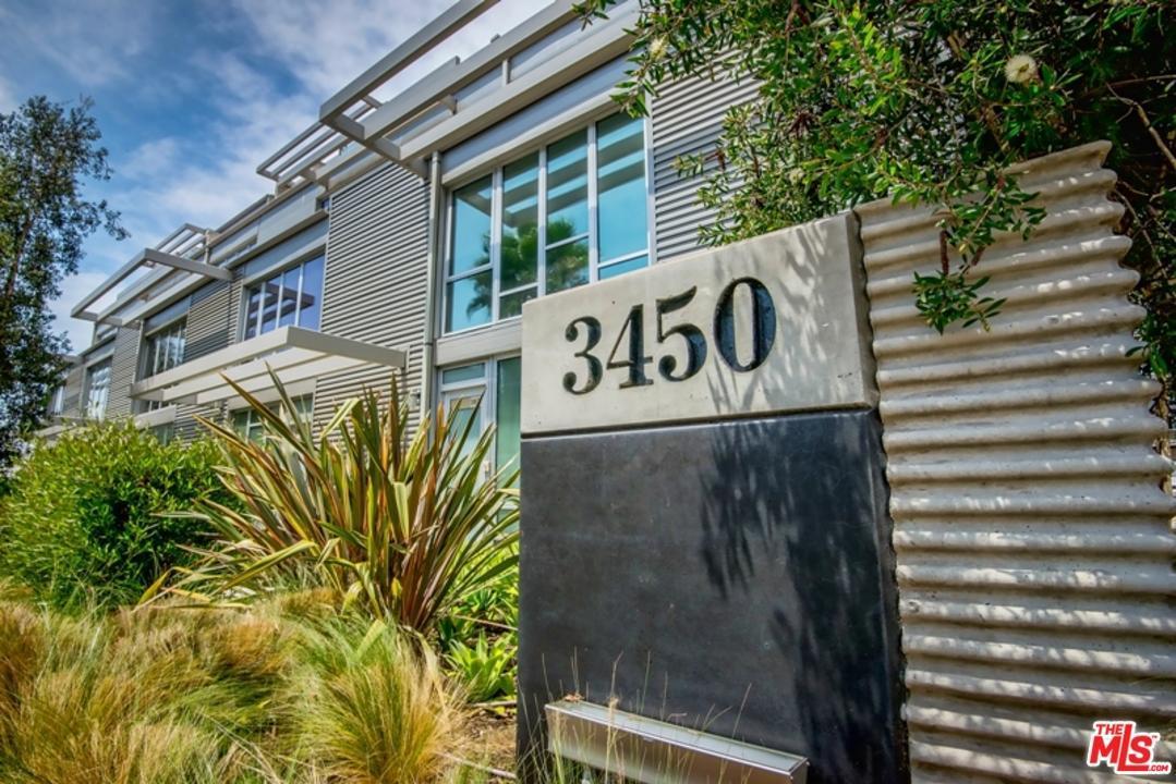 3450 Cahuenga Boulevard - Photo 1