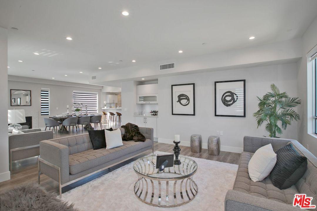 1326 Centinela Avenue - Photo 1