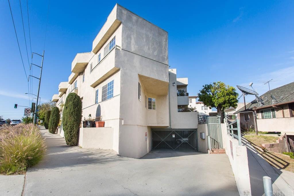 7050 La Cienega - Photo 1