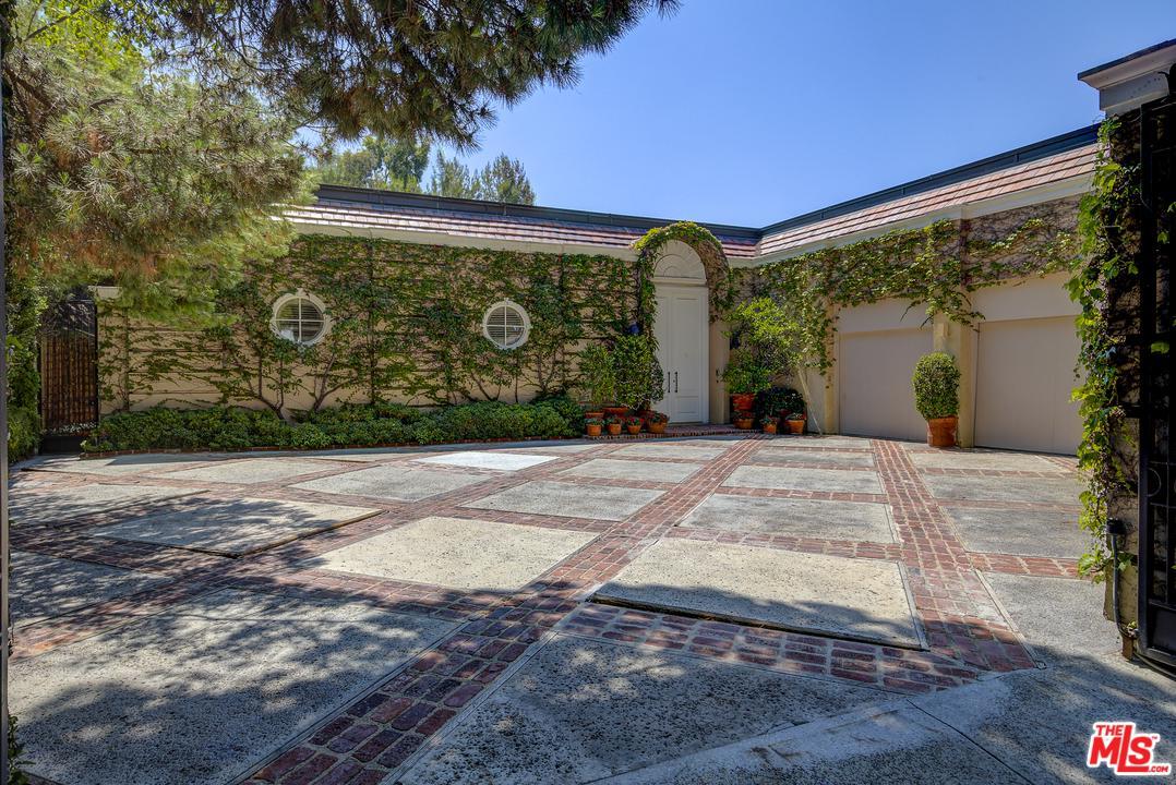 1806 Loma Vista Drive - Photo 1