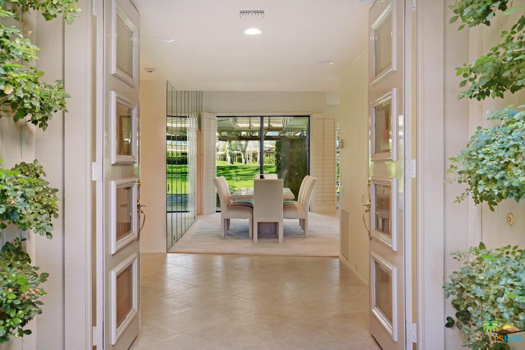 1 Lafayette Drive - Photo 1
