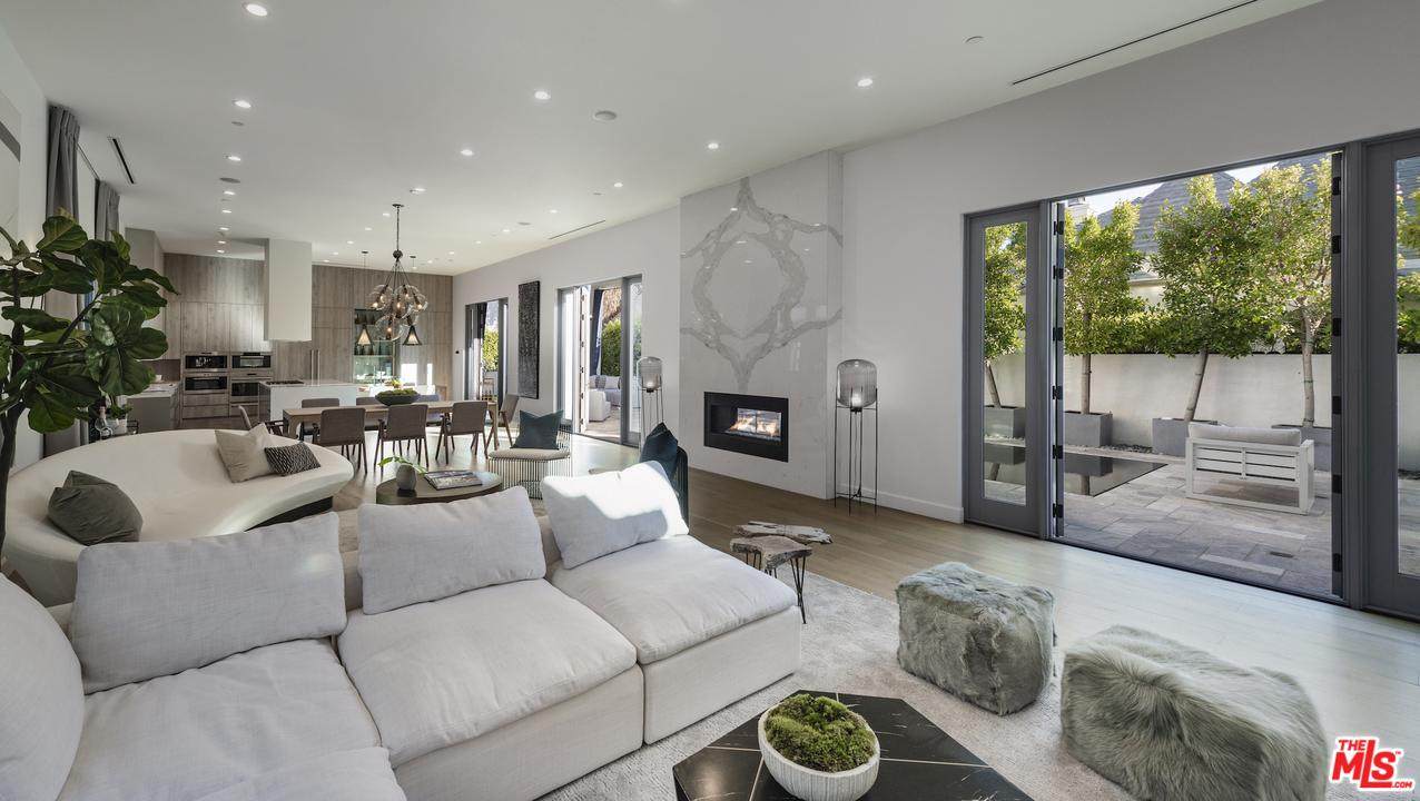 434 Crescent Heights Boulevard - Photo 1