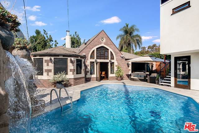 186 Citrus Ave - Photo 1