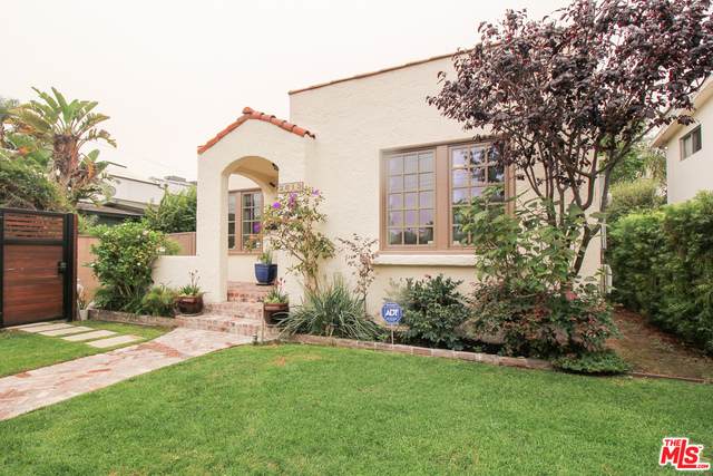 2013 Walnut Ave - Photo 1