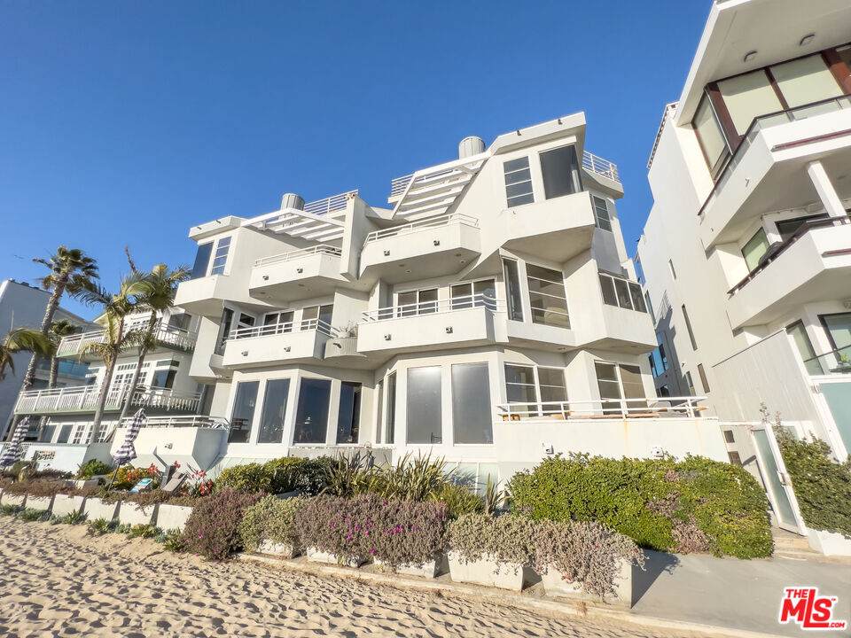 3509 Ocean Front Walk - Photo 1