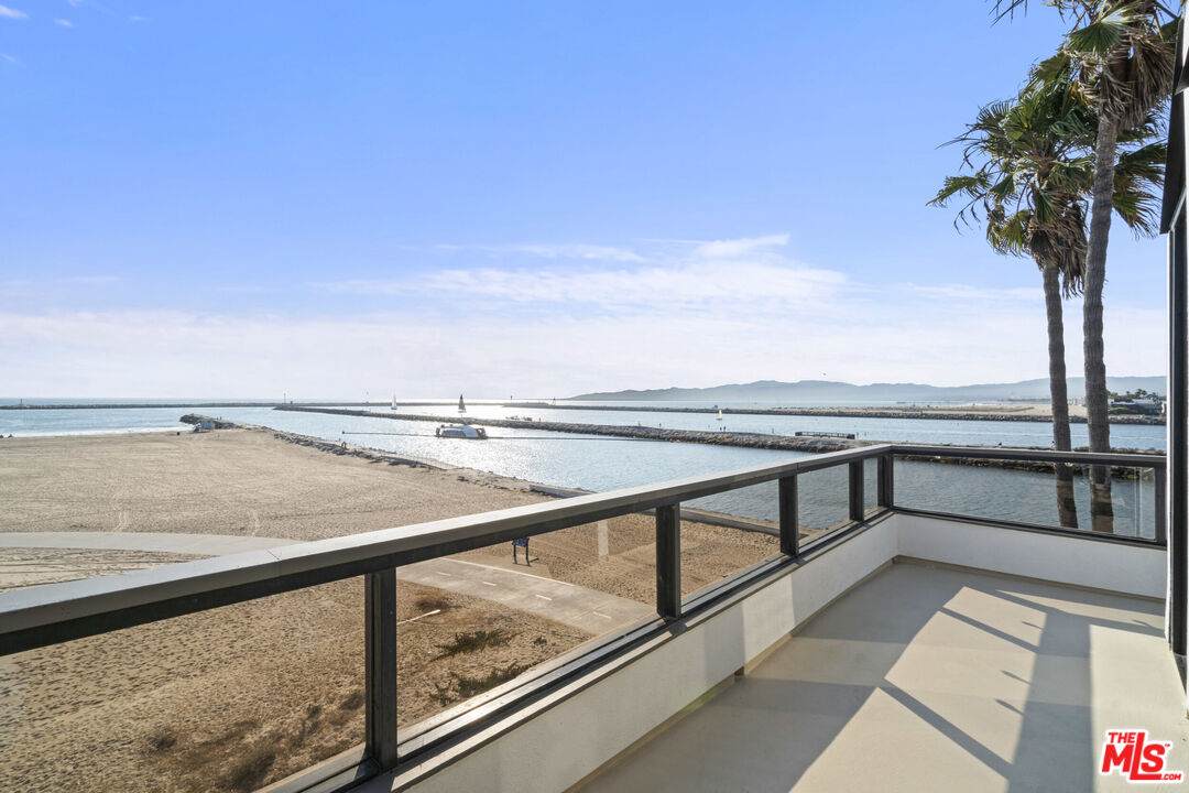 6201 Ocean Front Walk - Photo 1