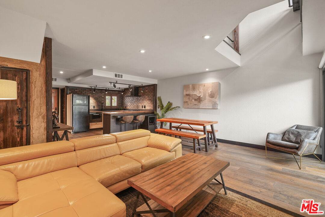 10926 Bluffside Dr - Photo 1