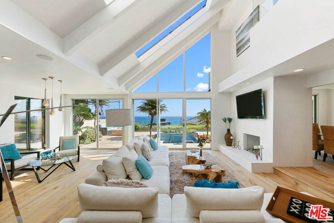 31522 Broad Beach Rd - Photo 1