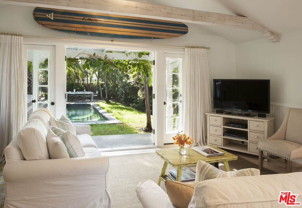 51 27th Ave - Photo 1