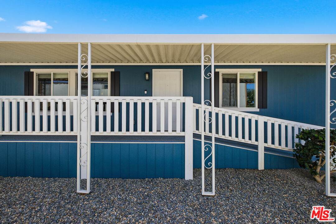 3700 Buchanan St - Photo 1