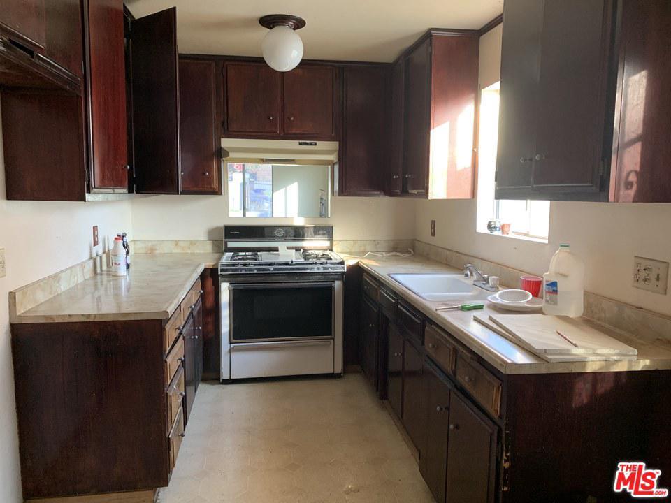 3415 Scarboro Street - Photo 1