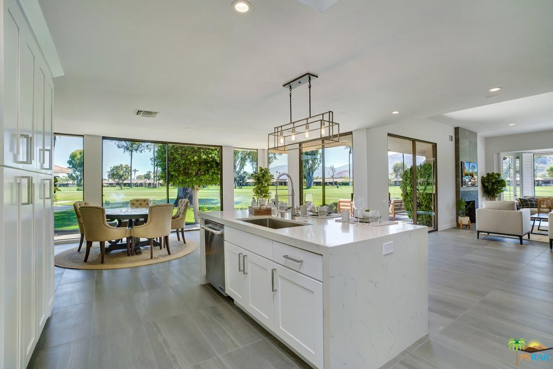 7 Wesleyan Court - Photo 1