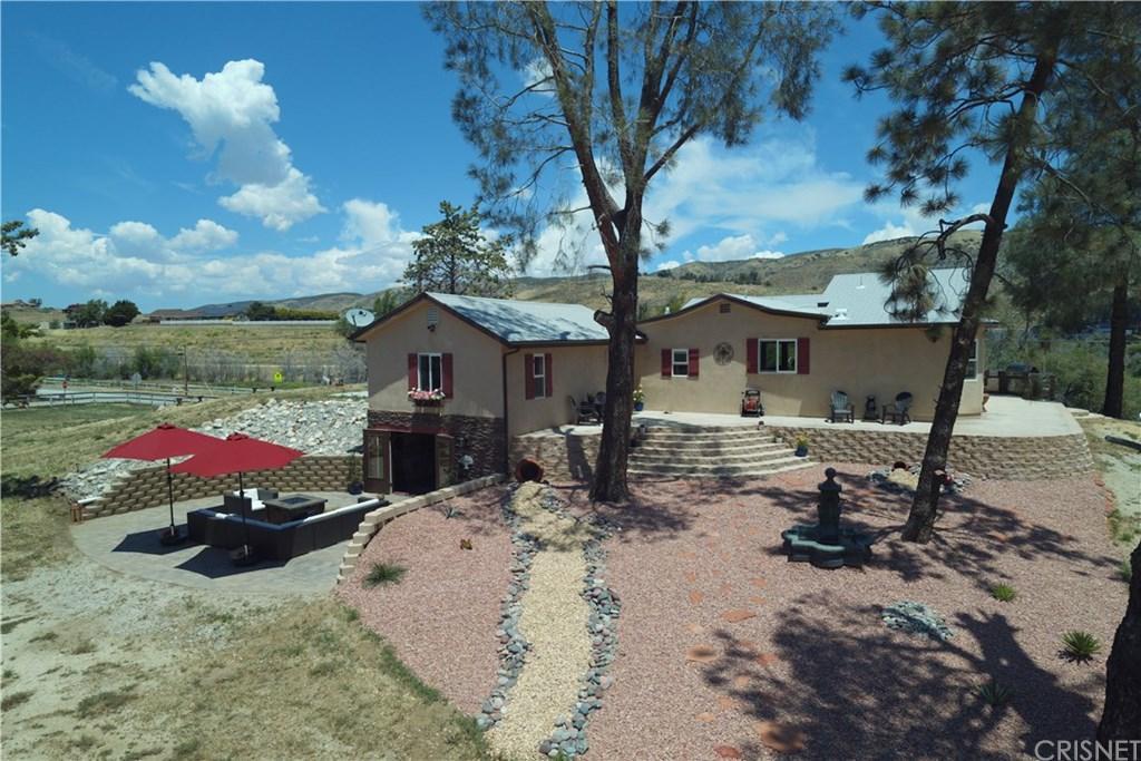 9132 Leona Avenue - Photo 1