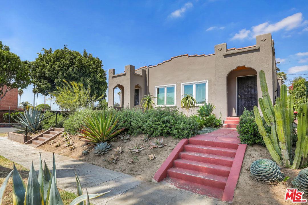 1501 Commonwealth Avenue - Photo 1